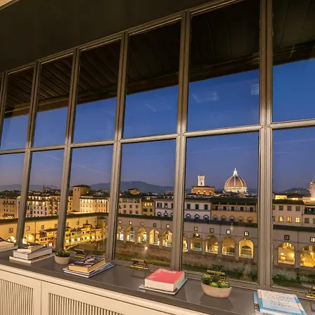 Appartamento Attico Ponte Vecchio Vista Duomo+parking+terrazzo *