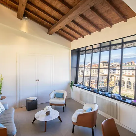 Appartamento Attico Ponte Vecchio Vista Duomo+parking+terrazzo Firenze