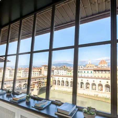 Appartamento Attico Ponte Vecchio Vista Duomo+parking+terrazzo *